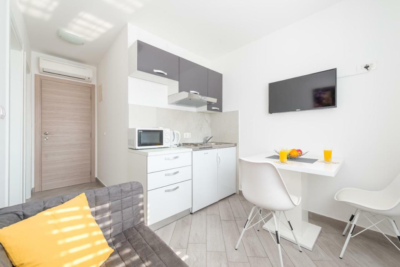 Guesthouse Pezo Мокошиця Екстер'єр фото