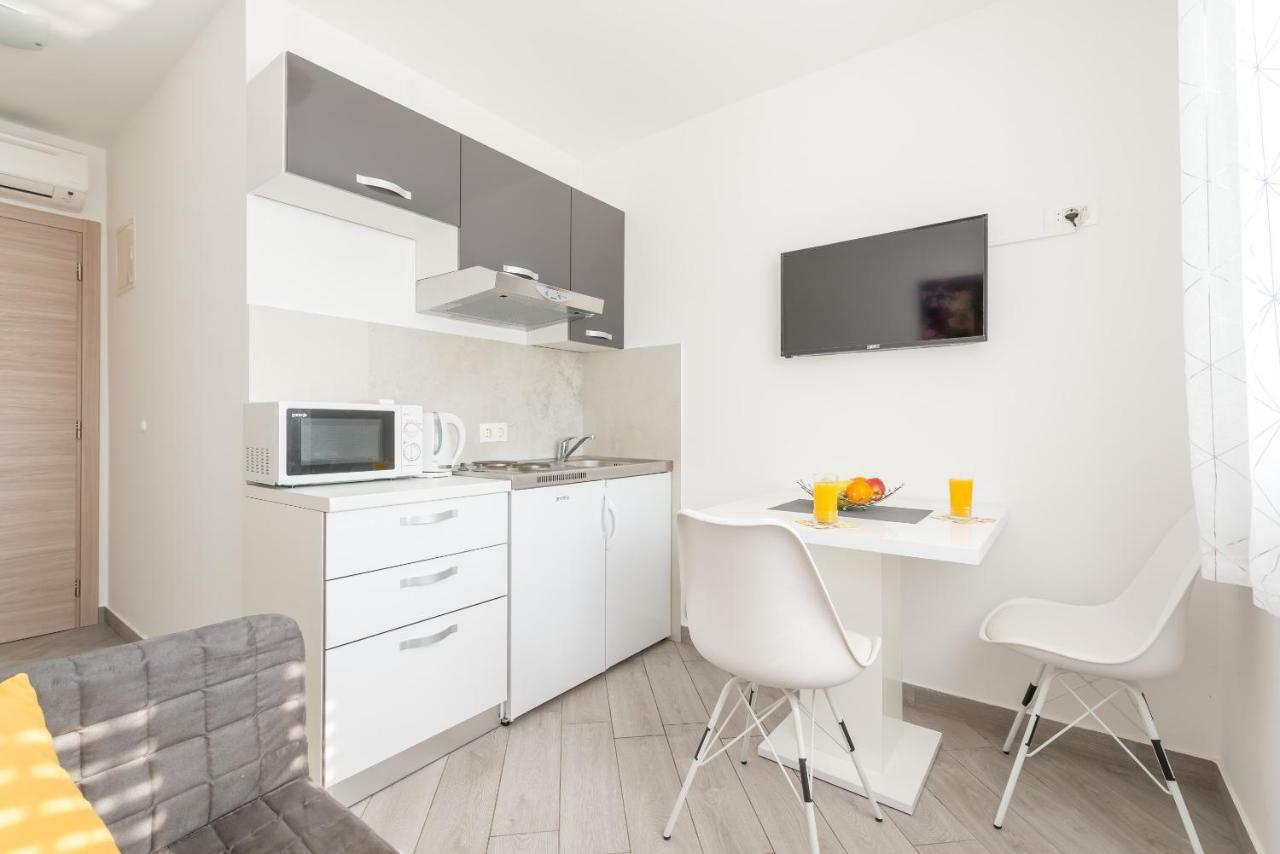Guesthouse Pezo Мокошиця Екстер'єр фото